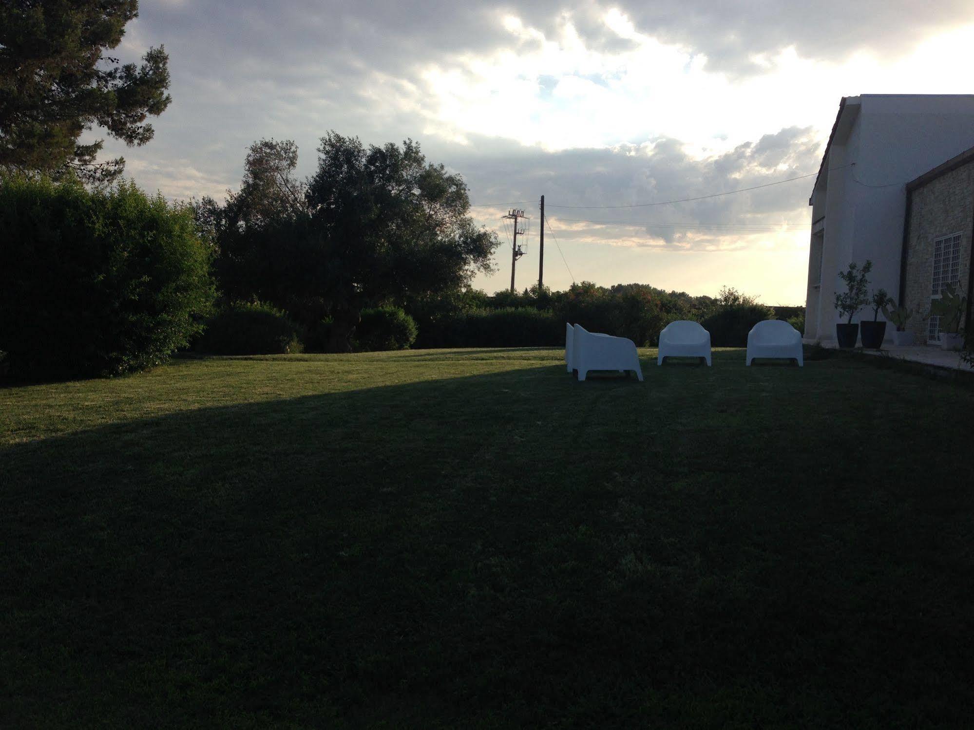 Bed and Breakfast Mazzara Farm Manduria Exterior foto